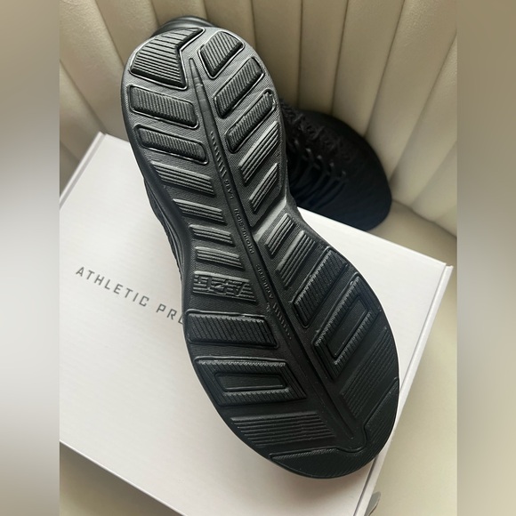 APL Training shoes - Picture 3 of 3